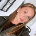 Avatar for Julia D